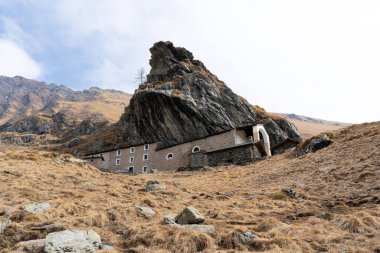 İtalya, Val Soana 'daki San Besso Tapınağı.