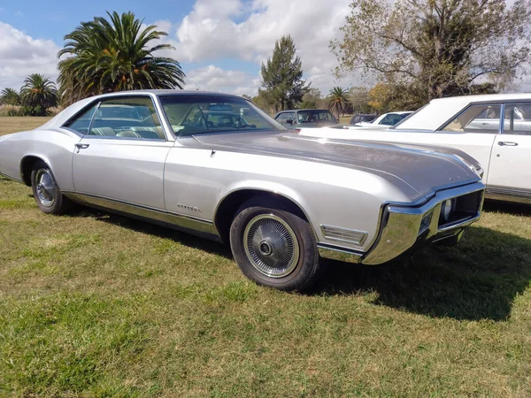 Old Silver Gray Buick Riviera Coupe Hardtop Second Generation 1966 — Stock Photo, Image