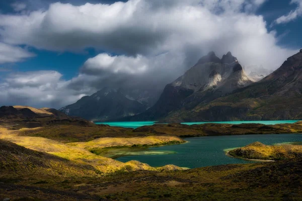 Eine Schöne Aufnahme Des Nationalparks Torres Del Paine — Stockfoto
