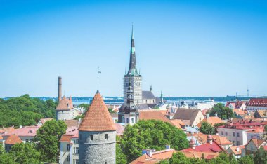 Tallinn şehir manzarasının hava görüntüsü Estonya