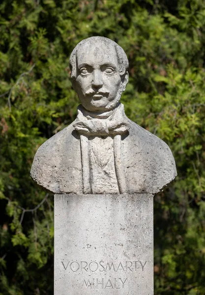 Close Statue Writer Vorosmarty Mihaly Margaret Island Park Budapest Hungary — Stockfoto