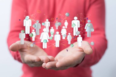 Veri ağını parmaklarıyla kullanan bir iş adamı