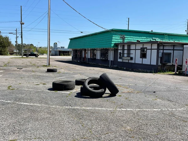 Augusta Usa Tires Discarded Parking Lot Hwy — Stok fotoğraf