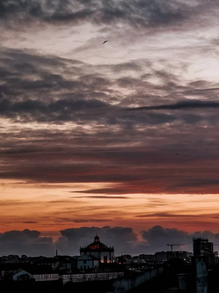 Une Belle Vue Sur Quartier Résidentiel Avec Des Bâtiments Coucher — Photo