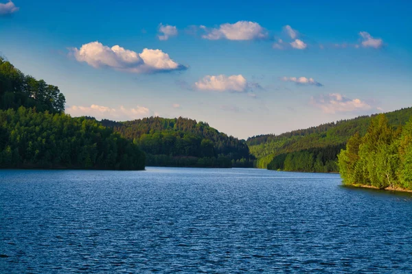 Natural View Calm Coast Green Islands Clear Sunny Sky — Foto de Stock