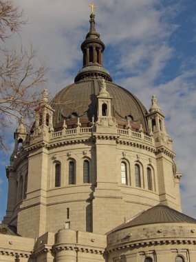 St. Paul Katedrali 'nin güzel bir fotoğrafı.