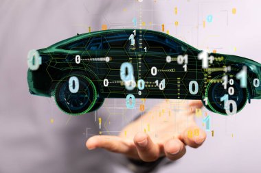 Üç boyutlu bir hologram, bir insanın elinin üzerinde çift haneli rakamlarla yapılmış geleceksel bir araba konsepti.
