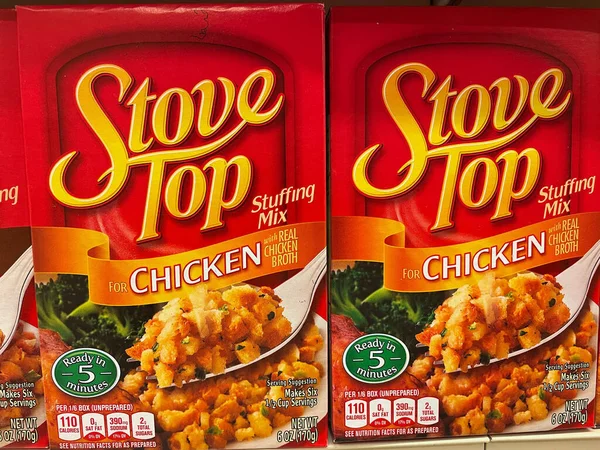 Grovetown Usa Retail Store Stove Top Stuffing Chicken — Stok fotoğraf