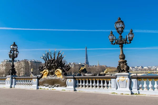 París Puente Alexandre Iii Sobre Sena Con Torre Eiffel Fondo —  Fotos de Stock