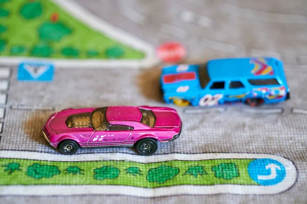 Selective Focus Mix Mattel Hot Wheels Toy Model Pink Blue — Zdjęcie stockowe