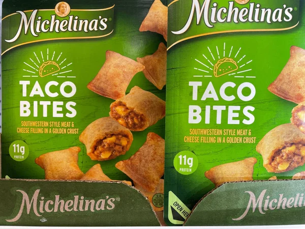 Grovetown Usa Λιανικό Κατάστημα Κατεψυγμένων Τροφίμων Michelinas Taco Δαγκώνει — Φωτογραφία Αρχείου