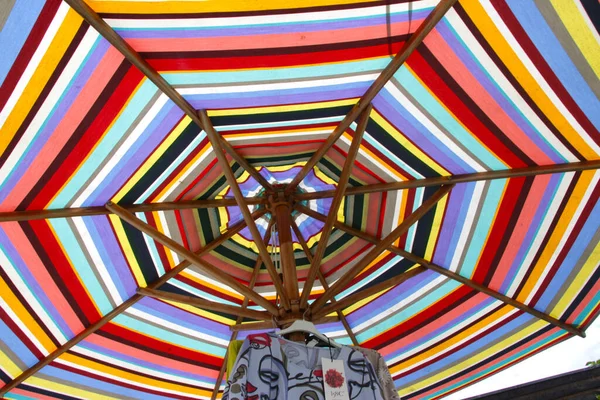 Colorful Parasol Tourist Stand Fraueninsel Chiemsee Lake — Stockfoto