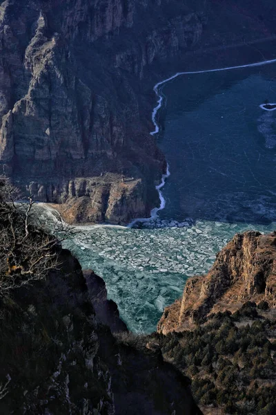 Eine Vertikale Aufnahme Der Malerischen Aussicht Auf Den Perlensee Peking — Stockfoto