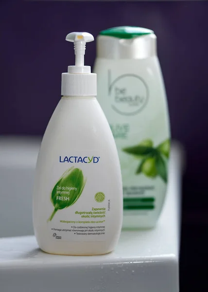 Vertical Shot Lactacyd Brand Body Cream Women Plastic Bottle — Zdjęcie stockowe