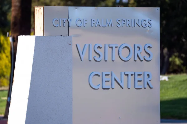 Μια Πινακίδα Κέντρο Επισκεπτών Στο Παλμ Σπρινγκς Της Καλιφόρνια — Φωτογραφία Αρχείου