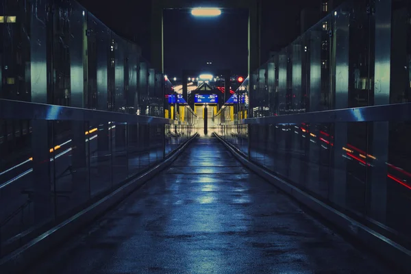 Bridge Leading Etec Metro Stop Essen Germany — Stockfoto