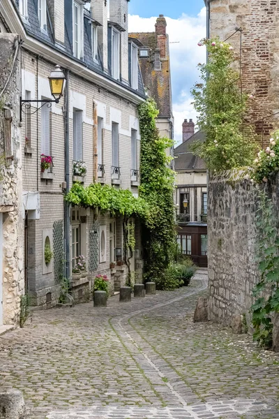 Senlis Středověké Město Francii Typická Ulice Starobylými Domy — Stock fotografie