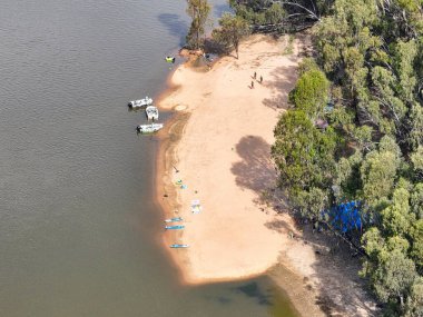 Hattah Kulkyne Ulusal Parkı 'nda güzel bir gün batımı, Victoria, Avustralya