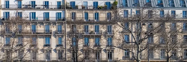 Paris Typical Facade Windows Beautiful Building Old Zinc Roofs — Stock Photo, Image