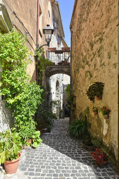 Adventurous Walk Old Narrow Street Lenola Village Lazio Region Italy — Stock Photo, Image