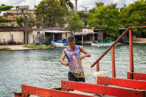 Senior Fisherman Fixing Net While Fishing Shore San Juan River — Stock Photo, Image