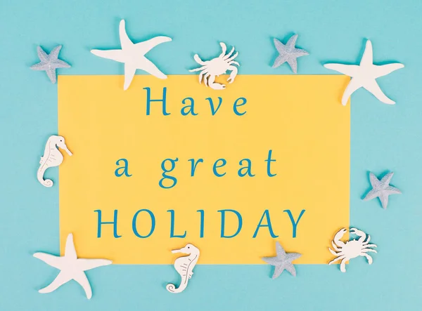 Have Great Holiday Standing Paper Sea Stars Seahorses Crab Bulding — Zdjęcie stockowe