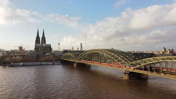 Krásný Výhled Most Hohenzollern Přes Řeku Rýn Kolíně Nad Rýnem — Stock fotografie