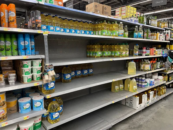 Augusta Usa Walmart Negozio Alimentari Interno Vuoto Sezione Olio Cucina — Foto Stock