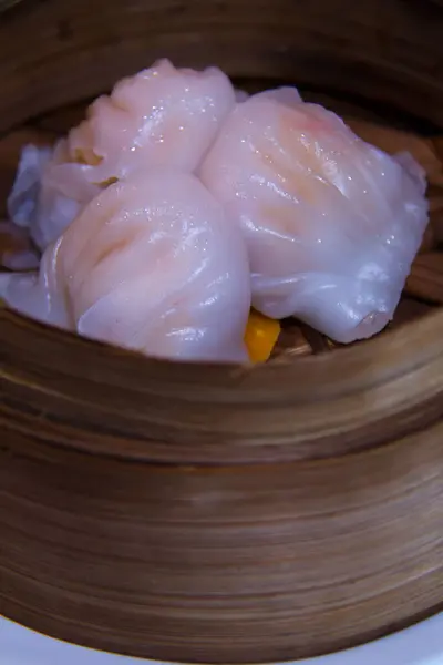 Vertical Closeup Shot Traditional Chinese Dim Sum Dish Bowl — Zdjęcie stockowe