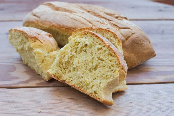 Köstliches Frisches Brot Aus Dem Holzofen Traditionelles Dorfbrot Auf Einem — Stockfoto