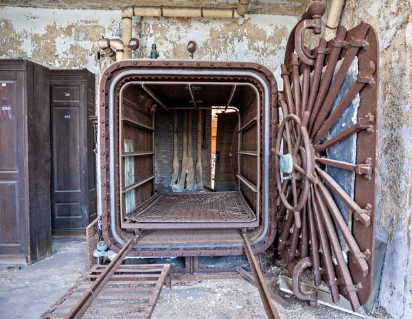 Autoclave Used Sanitize Mattresses Abandoned Ellis Island Hospital Laundry — Stock Photo, Image