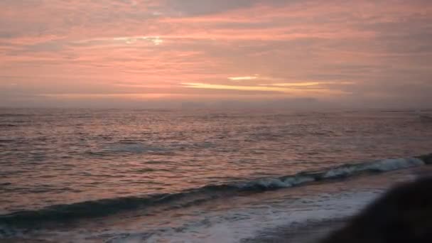 Pemandangan Pantai Dan Laut Saat Matahari Terbenam Lima Peru — Stok Video