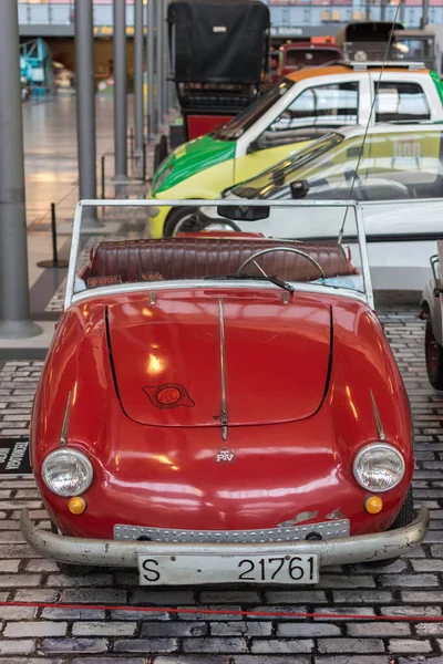 Red European Mini Car Exposed Museum Ptv 250 — Zdjęcie stockowe