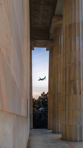 Jet Sunset Sky Lincoln Memorial Washington Usa — Fotografia de Stock