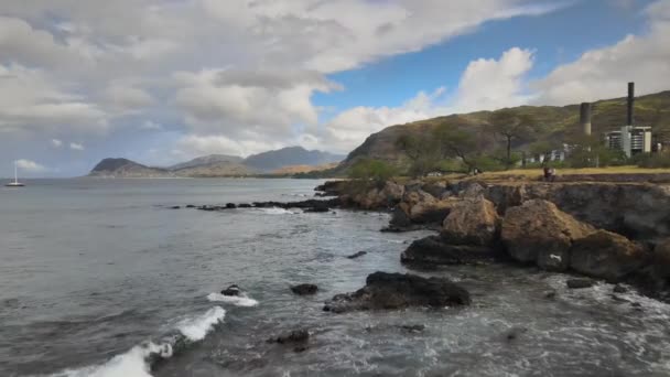 View Sea Ocean Coast Car Road Shore Waves Splashing Rocks — Stockvideo