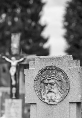 Şehirdeki en eski ve en büyük mezarlıklardan biridir.