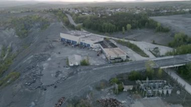 An industrial mine pit excavation point