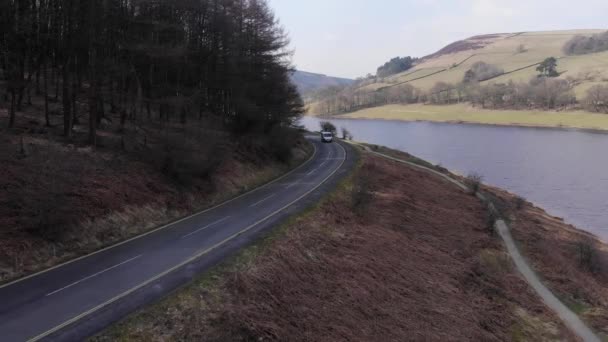 Aerial View Vehicle Highway River Mersey Peak District United Kingdom — Stockvideo