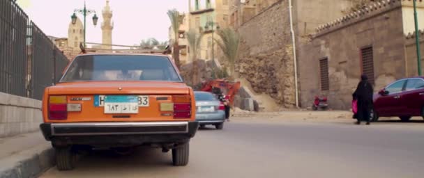 Closeup Footage Orange Car People Walking Street Cairo Egypt — Stock Video