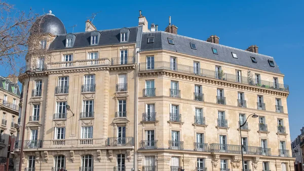 Paris, luxury buildings in the center