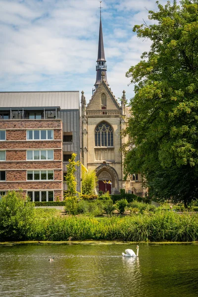 Proosdij Park Meerssen Provinz Limburg Mit Blick Auf Die Basilika — Stockfoto