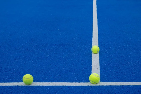 Racket Sports Three Balls Lines Blue Paddle Tennis Court — Stock Photo, Image