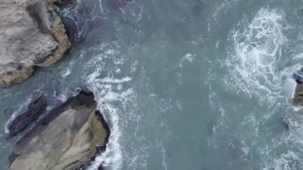 Olho Pássaro Imagens Mar Costa Rochosa Parque Cavernas Dinossauros Califórnia — Vídeo de Stock