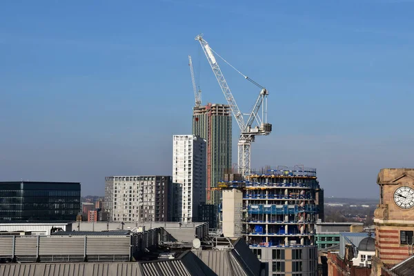 Uno Scenario Edifici Urbani Nuove Costruzioni Con Gru Manchester Inghilterra — Foto Stock