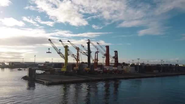 Veduta Aerea Della Papeete Industrial Zone Fiume Alla Luce Del — Video Stock