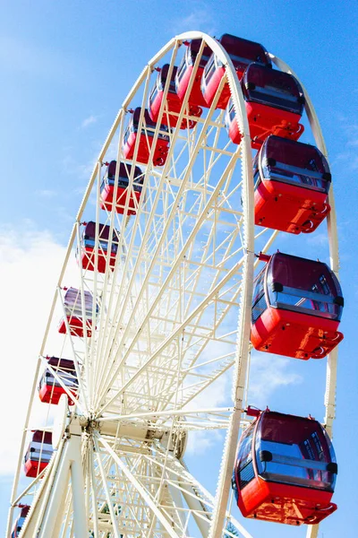 Riesenrad Mit Blauem Himmel — Stockfoto