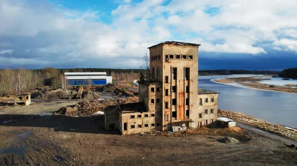 Old Tall Ruined Building Drone Shot Camera Flying Building Small — Stockfoto