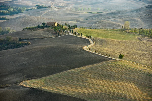 Τοπίο Στην Ιταλία Κατά Τέλος Του Φθινοπώρου — Φωτογραφία Αρχείου