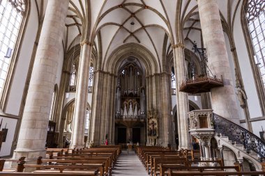 Almanya 'da bir katedralin içi.