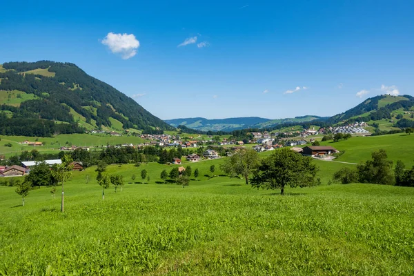 Panoramatický Výhled Údolí Sattel Švýcarsko — Stock fotografie